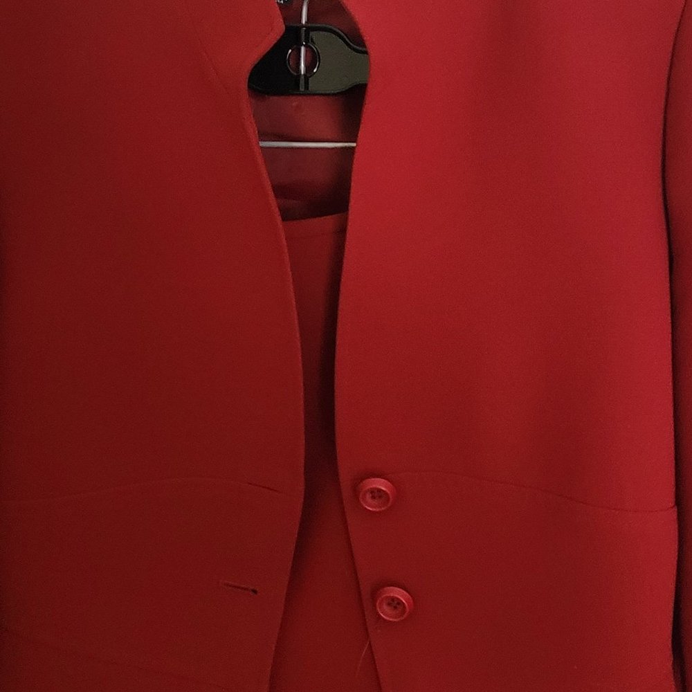Red suit